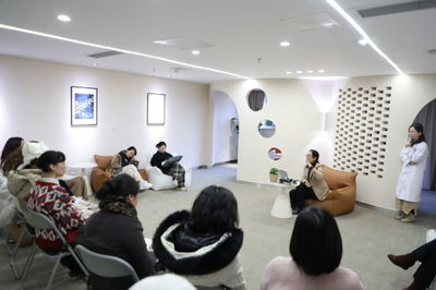 重慶心理咨詢走進醫(yī)院 家庭課堂開啟心理健康新篇章